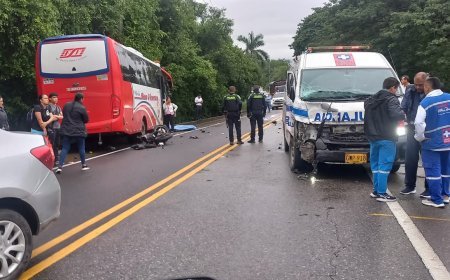 Tragedia en la vía Tocaima-Apulo: un motociclista pierde la vida en accidente múltiple