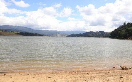 CAR recomienda no levantar racionamiento hasta que embalses estén por encima del 50 % de su capacidad