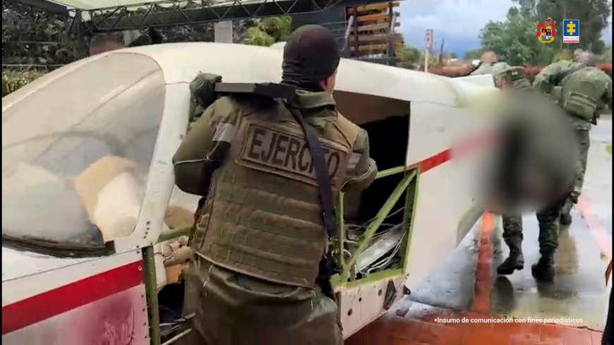 En Chía, descubierta avioneta que iba ser acondicionada para, al parecer, mover cargamentos de cocaína